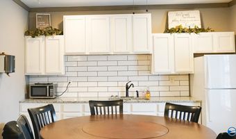 2180 Section Line Rd, Albertville, AL 35950