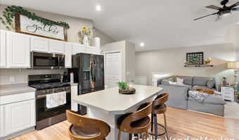 11035 Timberline Dr, Allendale, MI 49401
