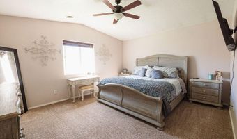 102 GARDEN Cir, Bloomfield, NM 87413