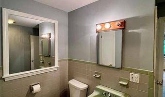 45 Hannas Rd, Charlestown, RI 02813