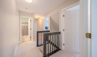 3085 N Foxridge Ct, Ann Arbor, MI 48105