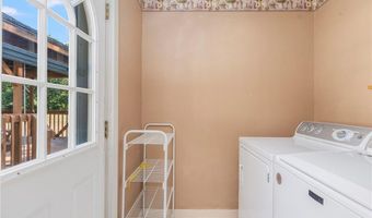 509 School St, North Kingstown, RI 02852