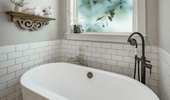 226 Hay Meadow Cv, Austin, AR 72007
