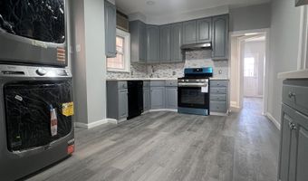 82 W 22ND St 1, Bayonne, NJ 07002