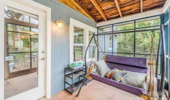 127 Jonestown Rd, Asheville, NC 28804