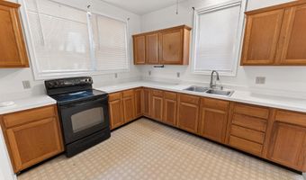 102 DELAWARE Ave, Delmar, DE 19940