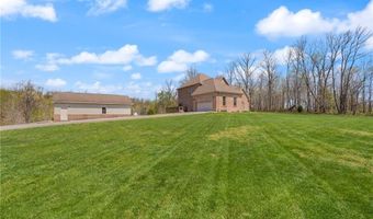 2697 N Bass Ln, Austin, IN 47102
