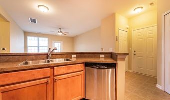 854 W Summerfield Glen Cir W 116, Ann Arbor, MI 48103