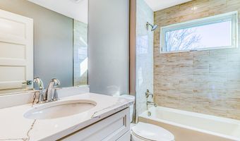 472 Muller Ave, Bayville, NJ 08721