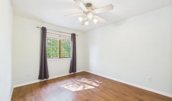 513 N Crestview Cir, Brandon, SD 57005