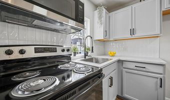88 Live Oak St, Alvarado, TX 76009