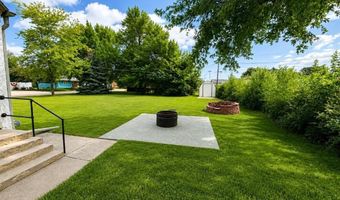 905 S 2nd St, Albion, NE 68620