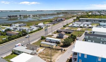 524 E Fort Macon Rd, Atlantic Beach, NC 28512