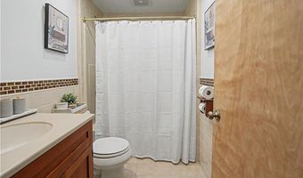 137 Kingstown Rd, Narragansett, RI 02882
