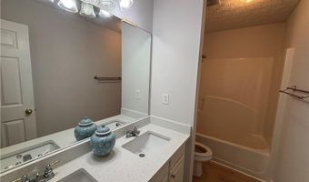 2402 Greenside Ct, Austell, GA 30106