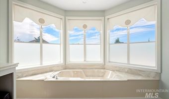 2612 S Willow Brook Pl, Caldwell, ID 83605