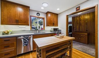 2099 Fickle Hill Rd, Arcata, CA 95521