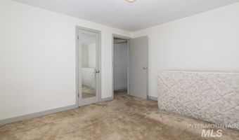 5207 W Peg St, Boise, ID 83706