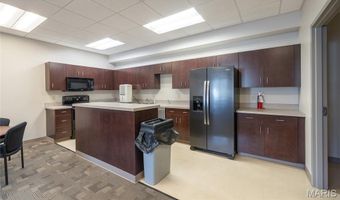 4436 Industrial Dr, Godfrey, IL 62002