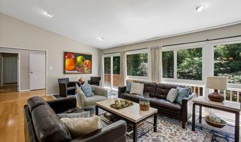 8308 LILLY STONE Dr, Bethesda, MD 20817