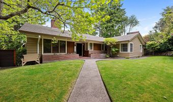 1228 11TH St, Astoria, OR 97103
