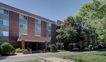 1030 S FERNANDEZ Ave 1T, Arlington Heights, IL 60005