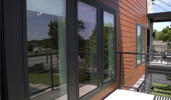 2302 SW I St 204, Bentonville, AR 72712