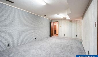 2105 N St St, Aurora, NE 68818