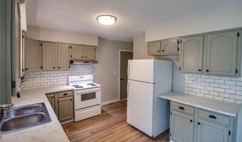 3308 Myrle St, Alton, IL 62002