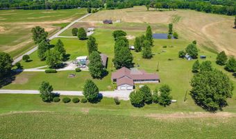 1584 Hawkins Ln, Bells, TN 38006
