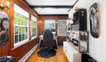 2 Haywood Rd, Coventry, RI 02816