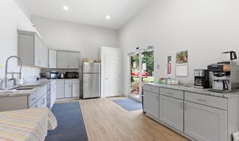 108 Ironwood Dr, Blanchard, ID 83804