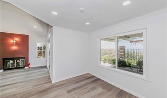 6117 E Garnet Cir, Anaheim, CA 92807