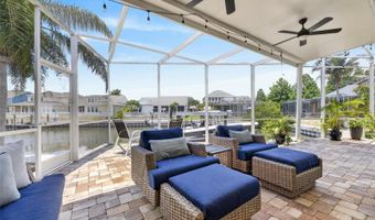 508 ISLEBAY Dr, Apollo Beach, FL 33572
