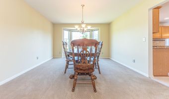 2058 Chardonnay Ct, Ann Arbor, MI 48108