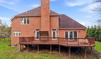 309 High Blf, Aurora, OH 44202