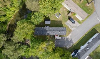 4 Clover Corner Ln, Augusta, ME 04330