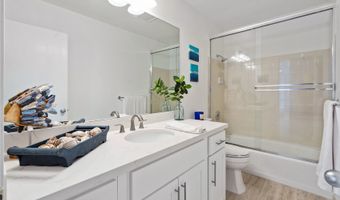 381 D Kaelepulu Dr 1104, Kailua, HI 96734