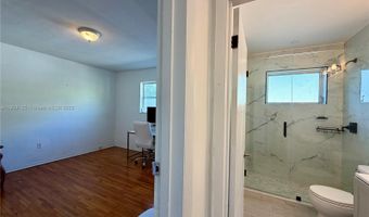 1135 101st St 6, Bay Harbor Islands, FL 33154