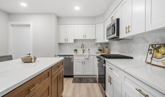 406 3RD St, Atco, NJ 08004