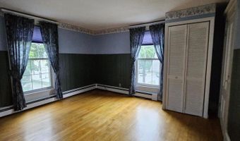 103 4th St, Bangor, ME 04401