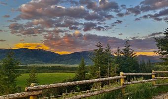 785 STRAWBERRY HILLS Dr, Bedford, WY 83112