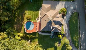 55 Wilbur Rd, Lincoln, RI 02865