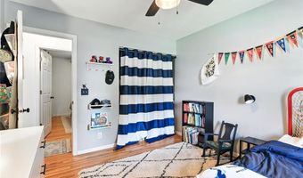 1015 Lowell Dr, Apple Valley, MN 55124