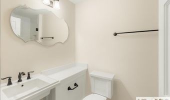 16 S Sassafras Ct, Highlands, NC 28741