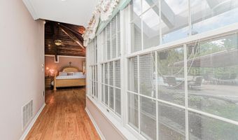 27 Southview Ter S, Middletown, NJ 07748