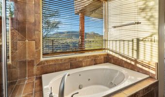5040 E Rockaway Hills Dr, Cave Creek, AZ 85331