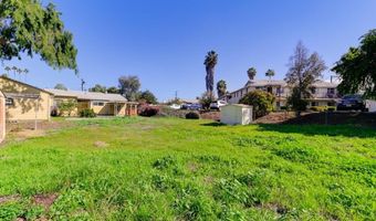 8941 Switzer Dr, Spring Valley, CA 91977