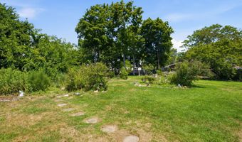 674 E Bay Ave, Barnegat, NJ 08005