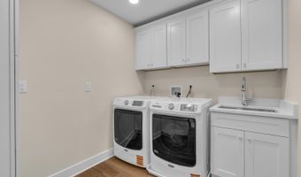 505 11th Ave, Belmar, NJ 07719
